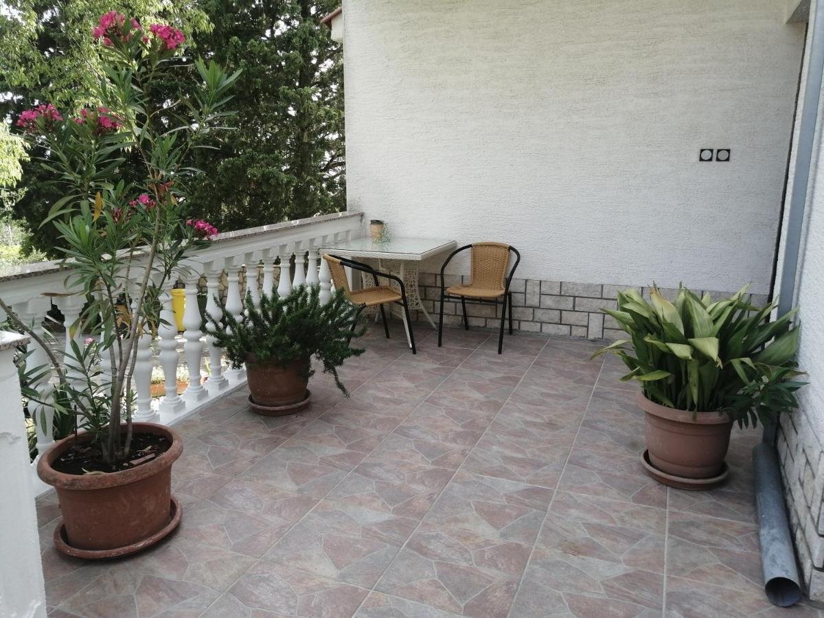 Superior, Vorgesetzter Apartments Maria Sea View, 2 Bathrooms 100-150M To Beach Dramalj Exterior photo