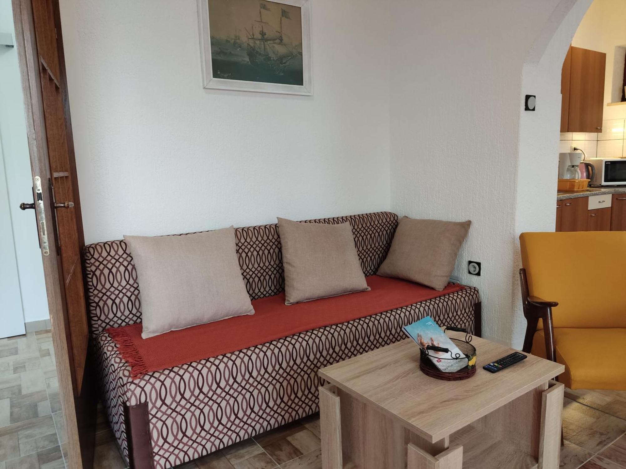 Superior, Vorgesetzter Apartments Maria Sea View, 2 Bathrooms 100-150M To Beach Dramalj Exterior photo